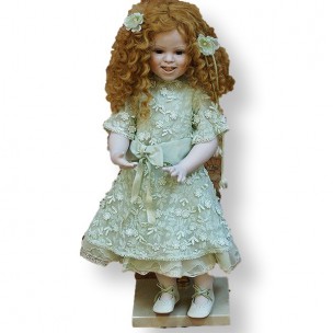 Фарфоровая кукла Екатерина Marigio 53 см FD1323
