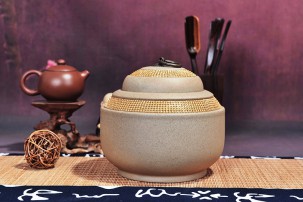 Чай Улун «Ким Чун Мей» Брови (Красный чай с горы Уишань) в деревянной шкатулке