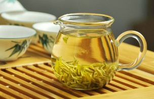 Чай «Би Ло Чунь» Изумрудные спирали весны, 100 г