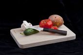 Нож для чистки овощей Tojiro Zen FD-560 70 мм