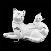 Статуэтка Кошка с котенком белая Ahura 350х160х230 мм S1795CW