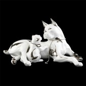 Статуэтка Собака со щенком белая Ahura 550х300х270 мм S1560W