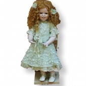Фарфоровая кукла Екатерина Marigio 53 см FD1323